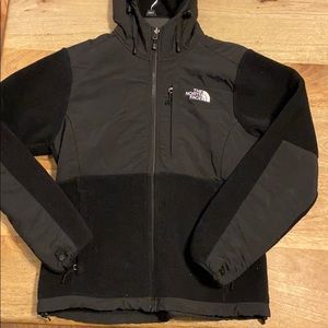 Women’s Northface Denali
